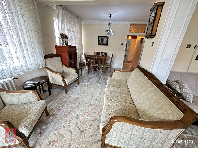 REKORDAN CEVHER SOKAKTA METROYA ÇOK YAKIN 2+1 4.KAT KOMBİLİ SATILIK DAİRE - Görsel 17