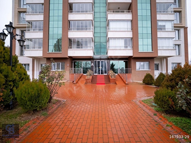 SÖĞÜTÖZÜ KONUTLARINDA SATILIK DUBLEKS 7+2 LÜKS DAİRE - Görsel 2