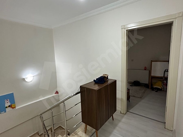SAHİBİNDEN KOMİSYONSUZ 3+1 dubleks Daire Geniş ve EĞİMSİZ /EMLAKCI ARKADAŞLAR ARAMISIN LÜTFEN - Görsel 10
