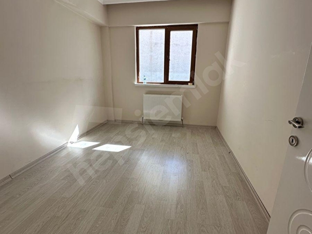 SELÇUK EMLAK’TAN VEDAT DALOKAY CADDESİ YAKINI KOMBİLİ ASANSÖRLÜ YENİ BİNA 3+1 - Görsel 16