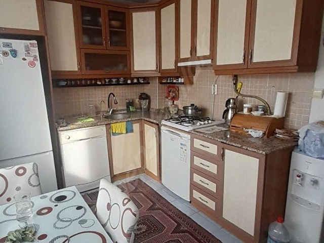 Buca Barış Mahallesinde 2+1 100 m2 Doğalgazlı Satılık Daire - Görsel 3