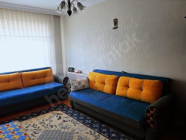 44 GAYRİMENKULDEN YEŞİLTEPEDE GÜZEL MEVKİDE HASARSIZ 3+1 BİNA - Görsel 5