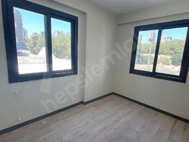 GÜLTEPE MİGROS YAKINI CADDE ÜZERİ BİNA YATAY MİMARİ ORMAN MANZARALI HASARSIZ LÜKS CAZİP DAİRE - Görsel 14