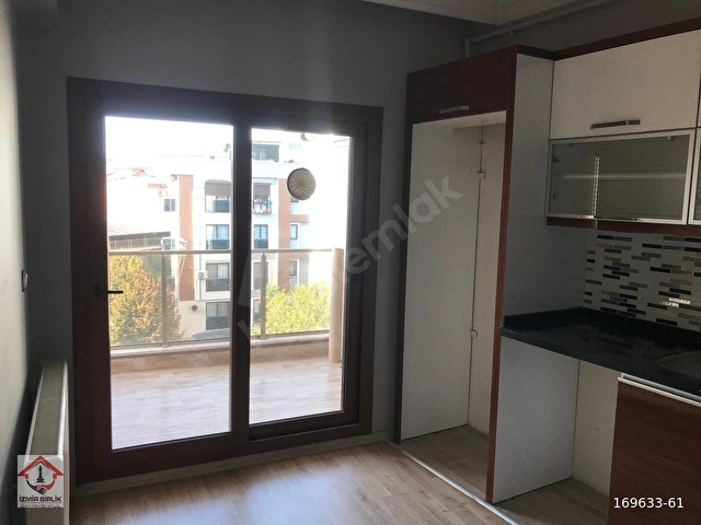 HÜRRİYET MAHALLESİNDE ARA KAT ÇİFT CEPHE 2+1 DAİRE - Görsel 26