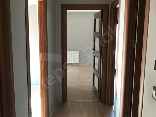 HÜRRİYET MAHALLESİNDE ARA KAT ÇİFT CEPHE 2+1 DAİRE - Görsel 18