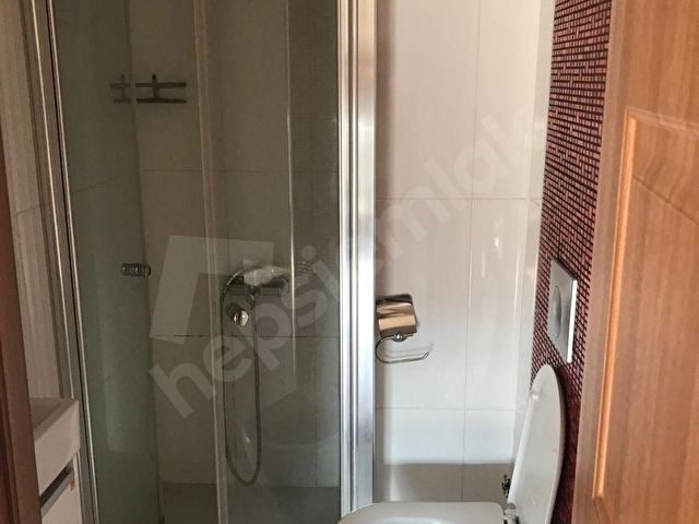 HÜRRİYET MAHALLESİNDE ARA KAT ÇİFT CEPHE 2+1 DAİRE - Görsel 17