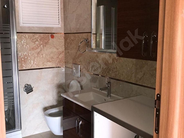 HÜRRİYET MAHALLESİNDE ARA KAT ÇİFT CEPHE 2+1 DAİRE - Görsel 20