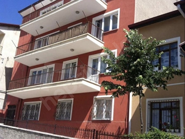 4 KATLI BİNA