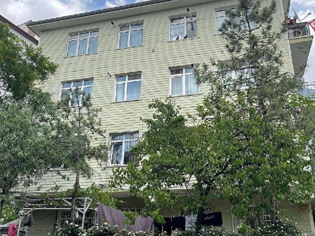 Başçavuş Sokakta 2+1 Satılık Daire