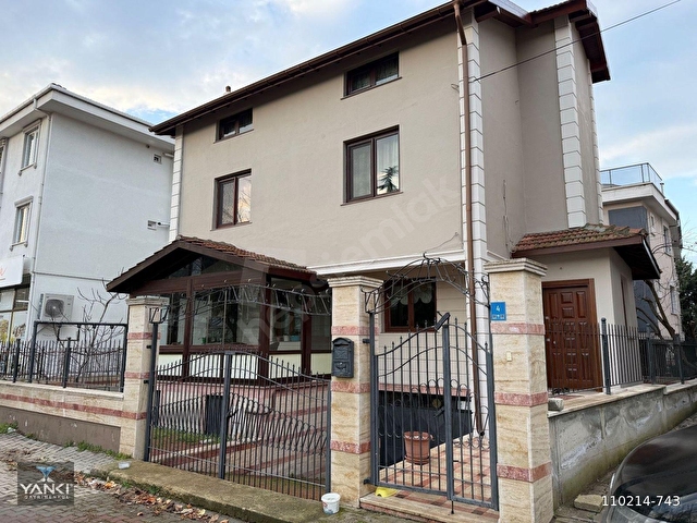 TEKIRDAĞ DEĞIRMENALTI MAHALLESINDE SATILIK BAHÇELI VE TERASLI MÜSTAKIL EV – İŞYERI KULLANIMINA UYGUN - Görsel 4