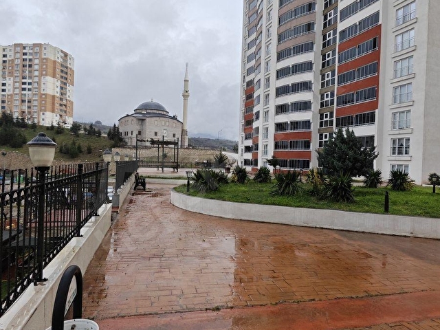 TOPÇAM KULE EVLERİNDE SATILIK MANZRALI 4+1 - Görsel 16