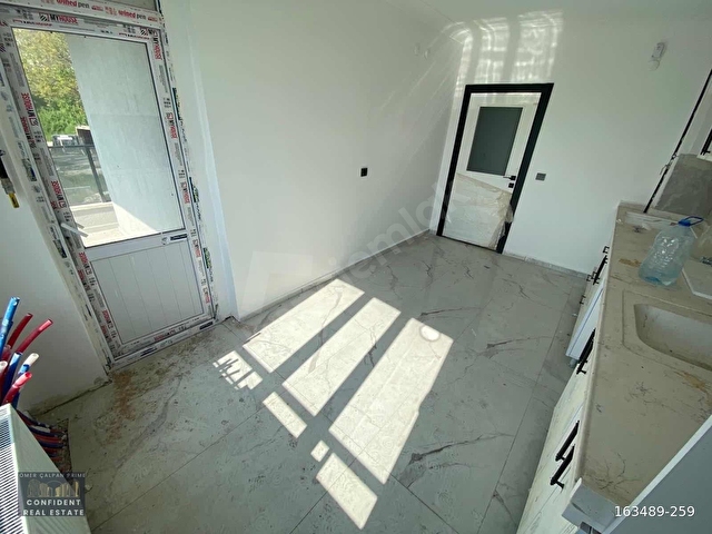 BOSTANCIK MH. CAD. ÜZERİ ASANSÖRLÜ SIFIR 3+1 ARA KAT DAİRE - Görsel 6