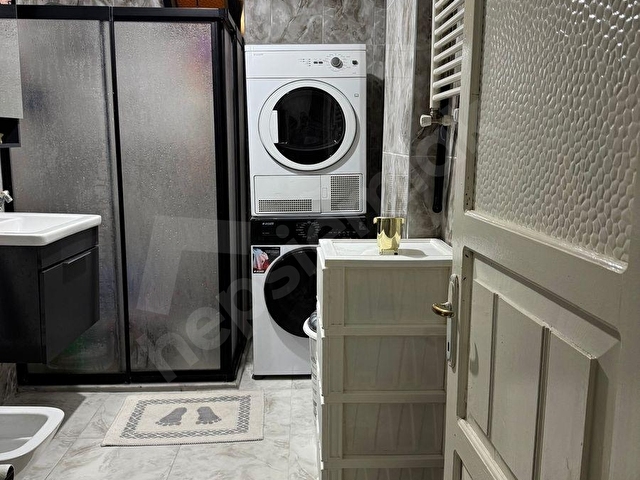 Kanarya da Toplu Taşımaya Çok Yakın 2+1 Satılık Daire