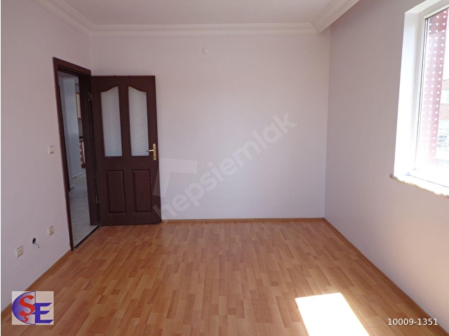 ŞANLIDAN  GÜLBAĞ  CADDESİ  SON DURAKTA  2.  KAT  TEMİZ  2+1 - Görsel 5