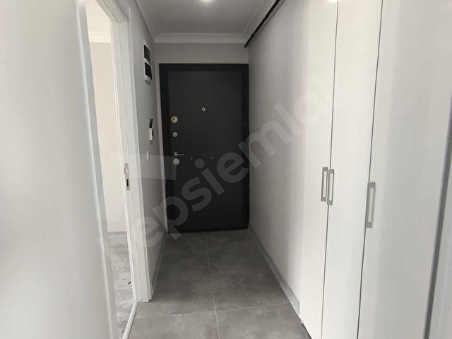 Hürriyet Mahallesinde Manzaralı 3+1 Kiralık Daire - Görsel 15