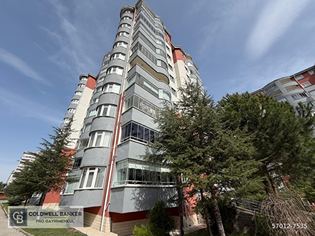 ATA MAH. MAVİ BAYRAK SİTESİ KÖŞE BLOK ÖNÜ AÇIK SATILIK 3+1 DAİRE