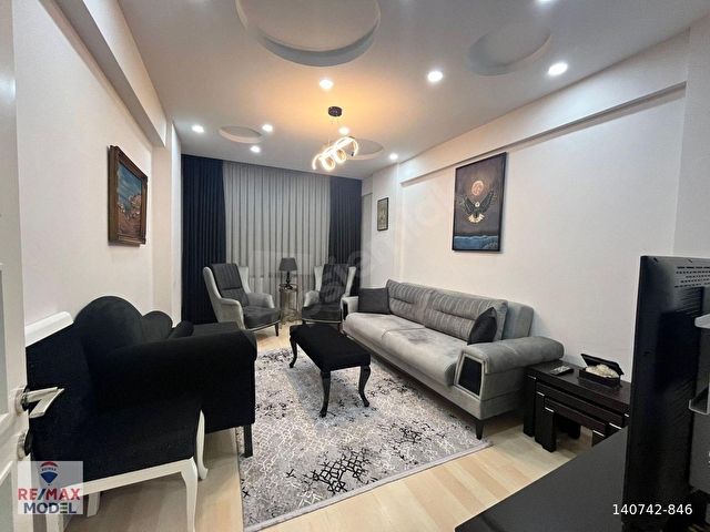 REMAX MODEL DEN KINIKLI MAHALLESINDE 4+1 SATILIK LÜKS DAIRE - Görsel 7