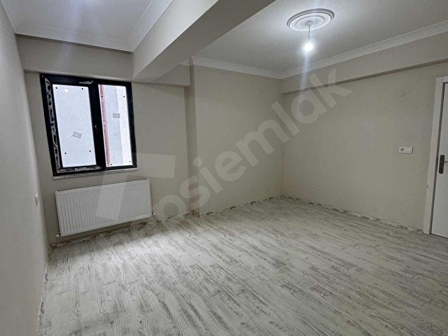 ÇARŞI MERKEZDE GENİŞ ODALI 3+1 MUTFAK AYRI LUKS DAİRE - Görsel 12