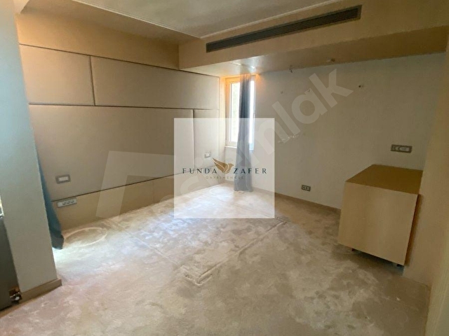 Etiler Çamlıkta 200m2 Manzaralı 2.5+1 Yepyeni Yüksek Kira Getiri - Görsel 21