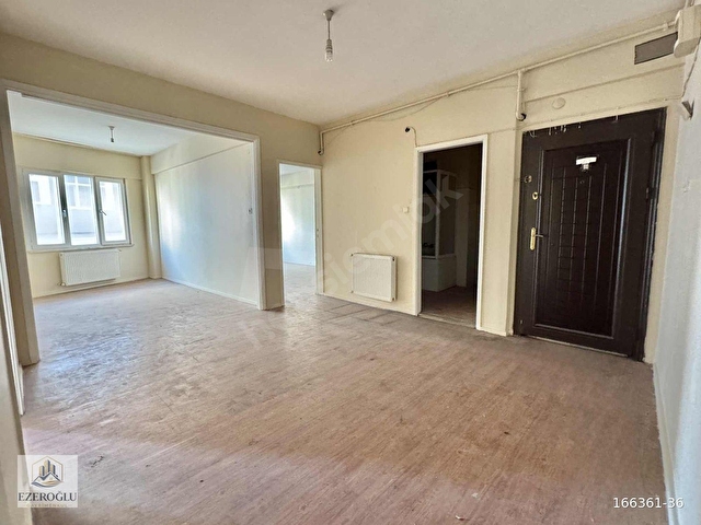 4.LEVENT ÇELİKTEPEDE SATILIK 2+1 GENİŞ DAİRE