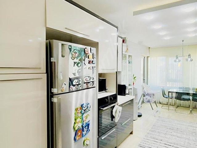 OVACIK GÜMÜŞ ŞEHİRDE ÖN CEPHE ÜST KAT LÜX YAPILI 4+1 DAİRE - Görsel 2