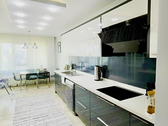 OVACIK GÜMÜŞ ŞEHİRDE ÖN CEPHE ÜST KAT LÜX YAPILI 4+1 DAİRE - Görsel 3