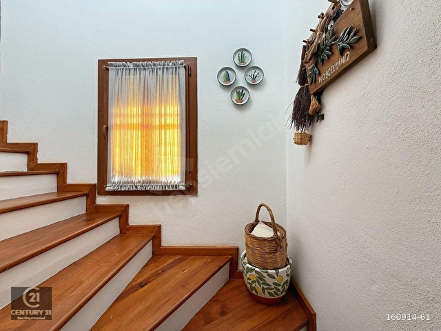 Çeşmeköyde Full Eşyalı Özenle Dekore Edilmiş Bahçeli 2+1 Dublex - Görsel 28