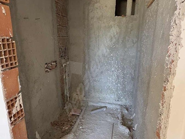 Adnan Menderes Mahallesinde Lüks Site İçinde Satılık 1+1 - Görsel 8