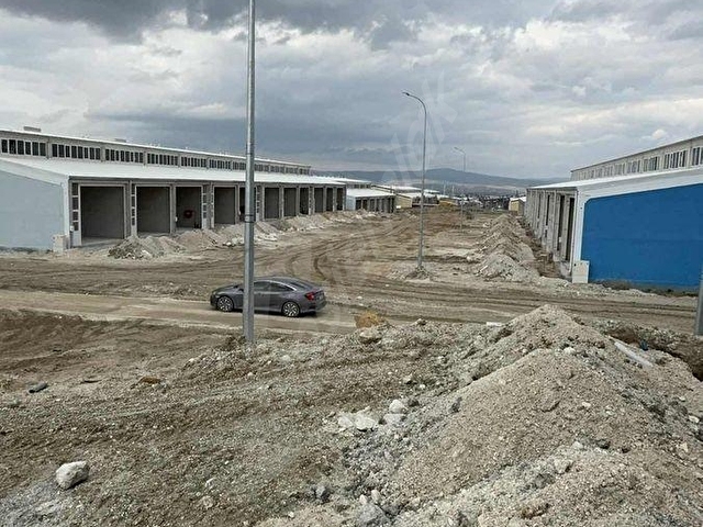 ESSAN SANAYİ SİTESİNDE SATILIK 105 M2 DÜKKAN - Görsel 18