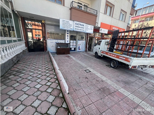 ELVAN MAH. 1544 CADDESİ ÜZERİNDE 30 M2 GİRİŞ 35 M2 DEPOLU SATILIK DÜKKAN - Görsel 18