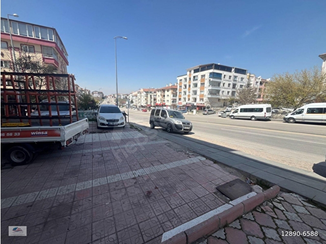 ELVAN MAH. 1544 CADDESİ ÜZERİNDE 30 M2 GİRİŞ 35 M2 DEPOLU SATILIK DÜKKAN - Görsel 26