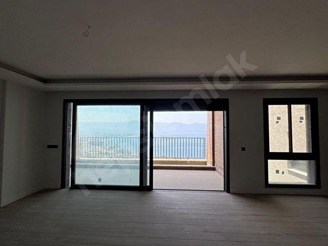 KUŞADASI ROYAL PANORAMA FULL DENİZ MANZARALI SIFIR 3+1 DAİRE - Görsel 8