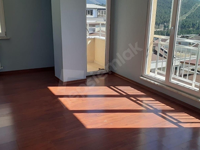 SANCAKTEPE FATİH MAHALLESİNDE SATILIK 4+1 DUBLEKS DAİRE - Görsel 12