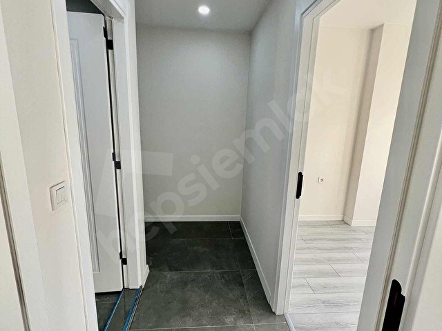 DAMLA EMLAKTAN HALKALI MERKEZ MH. BUTİK SİTEDE SATILIK 1.KAT. - Görsel 23