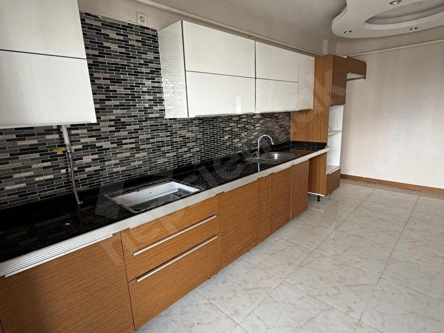 ARLIDAN SİTE İÇERİSİNDE MANZARALI FERAH LÜKS DAİRE - Görsel 12