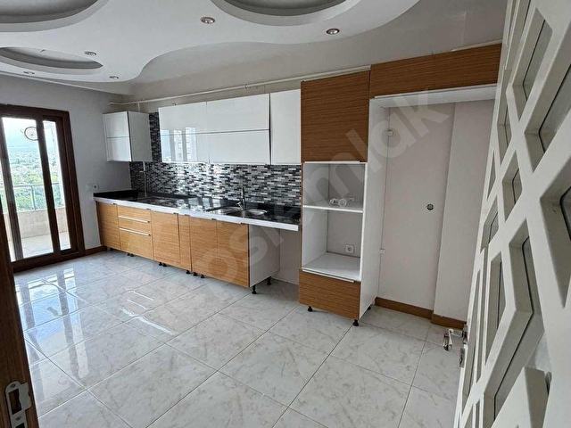 ARLIDAN SİTE İÇERİSİNDE MANZARALI FERAH LÜKS DAİRE - Görsel 2