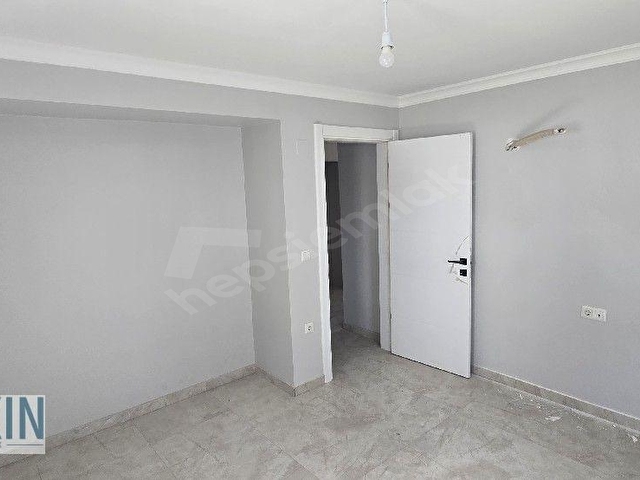 KÖYCEĞİZDE GENİŞ VE FERAH SIFIR 2+1 SATILIK GİRİŞ KAT DAİRE - Görsel 13