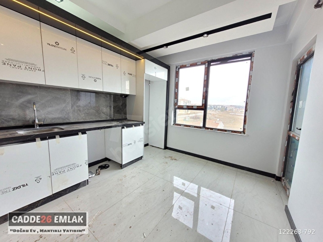 CADDE26DAN IHLAMUR KENT VADİŞEHİRDE ULTRA LÜKS YERDEN ISITMALI - Görsel 26