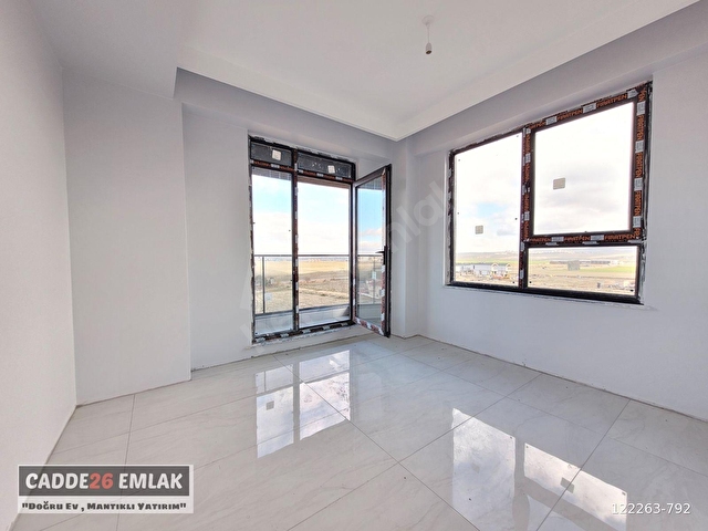 CADDE26DAN IHLAMUR KENT VADİŞEHİRDE ULTRA LÜKS YERDEN ISITMALI - Görsel 4