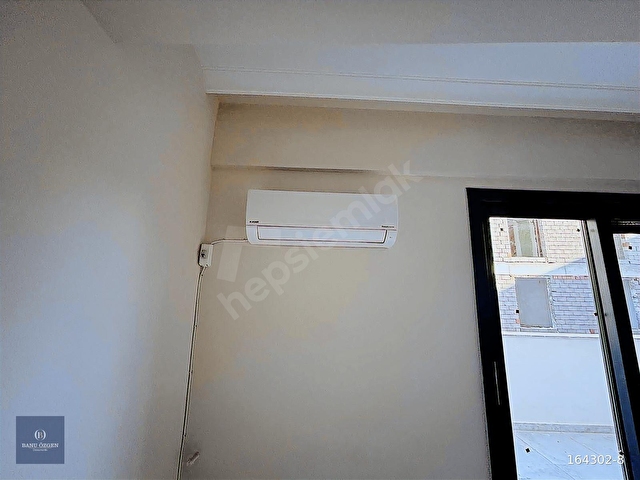 Seyrekte Merkezi konumda 1+1 Klimalı Teraslı Kiralık Daire - Görsel 6
