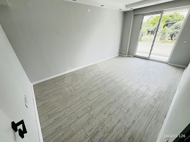 GÖMEÇ YAYA MAHALLESİNDE SATILIK GENİŞ VE FERAH 2+1 DAİRE - Görsel 9