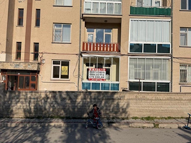 BEŞYÜZEVLER MH DE BİREYSEL KOMBİLİ SATILIK 3+1 DAİRE