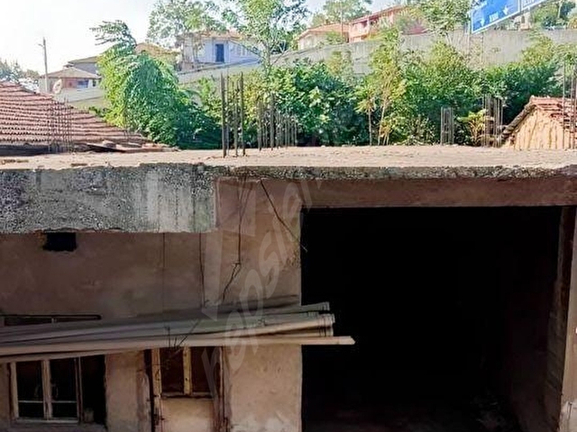 REMAX DESİGN GEYVE ALİFUATPAŞADA İKİ KATLI BAHÇELİ MÜSTAKİL EV - Görsel 10