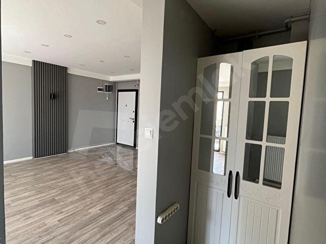 VALORA’dan YENİMAHALLE TRAMVAY DURAĞINA CEPHE 3+1 KİRALIK OFİS - Görsel 17