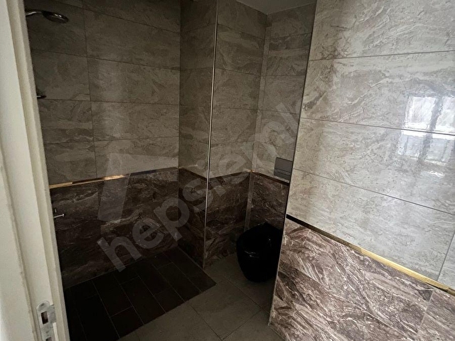 VALORA’dan YENİMAHALLE TRAMVAY DURAĞINA CEPHE 3+1 KİRALIK OFİS - Görsel 27