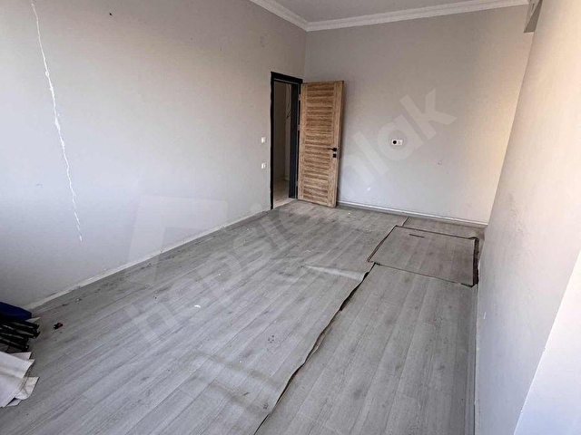 ÇEKMECE MAHALLESİNDE YILLIK KİRALIK DÜKKAN - Görsel 13