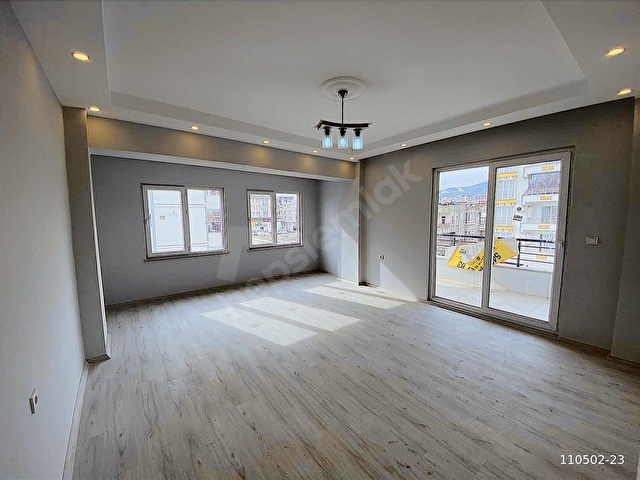 REHBER EMLAKTAN CUMHURİYET MAH. SATILIK 3+1 DAİRE - Görsel 2