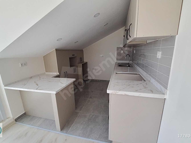 ŞEBNEM ÖZGÜLDEN FLORYADA CADDE VE E-5 YAKIN 200 metre² DUBLEKS - Görsel 9