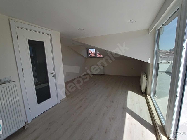 ŞEBNEM ÖZGÜLDEN FLORYADA CADDE VE E-5 YAKIN 200 metre² DUBLEKS - Görsel 6