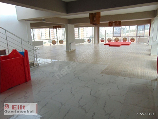 KURUMSALLARA FİRMALARA TAM MÜSTAKİL ÖNÜAÇIK TİCARİTAPULU 950M2 - Görsel 13